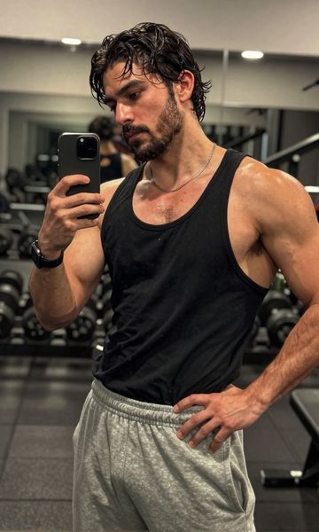 Tomás Castillo, age 29, AI boyfriend character on ourdreamaiporn.me. Tomás “Tomi” Castillo was supposed to help fix your form. That was the professi…